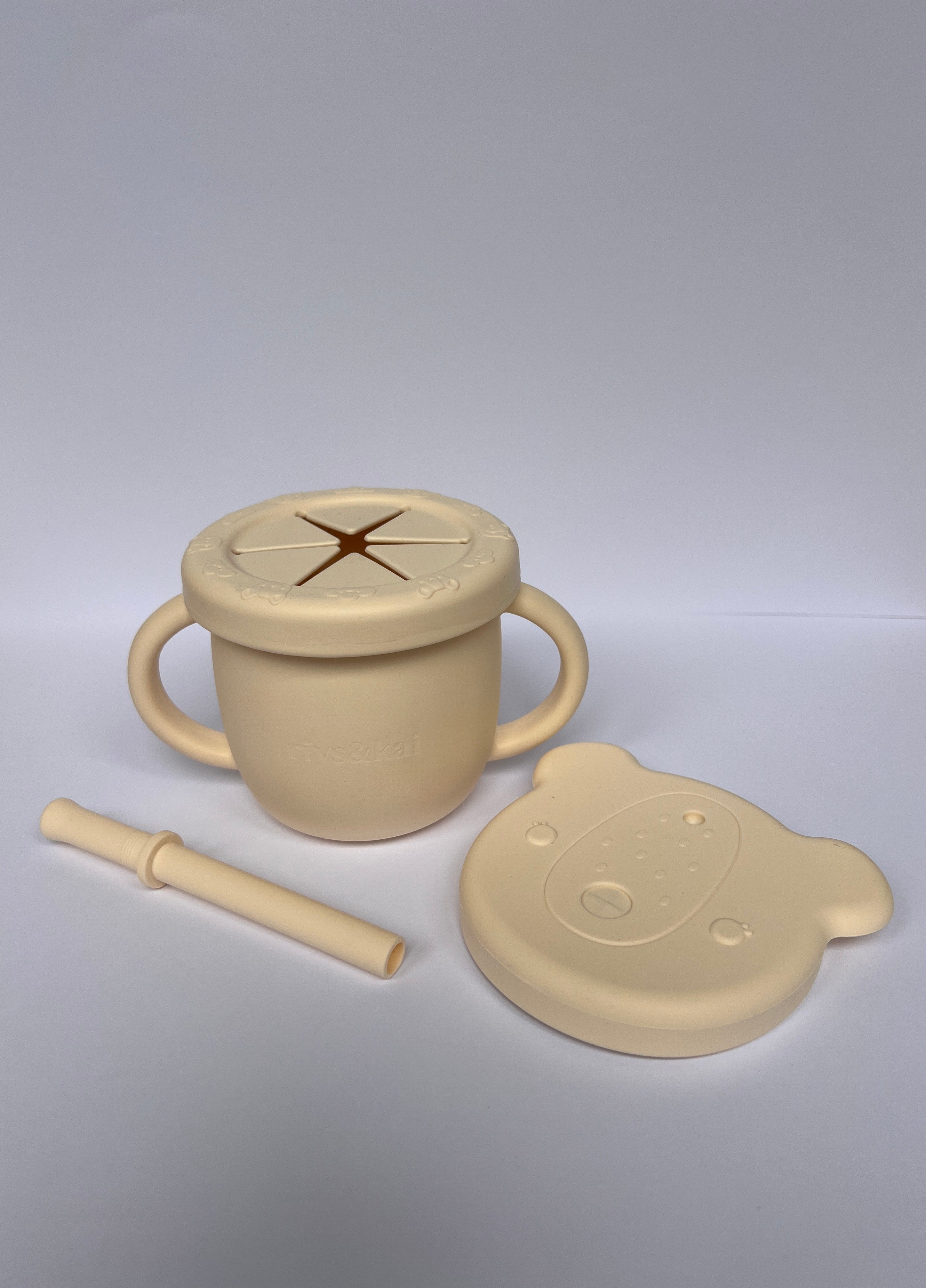 2-in-1 Mess Free Snack Cup