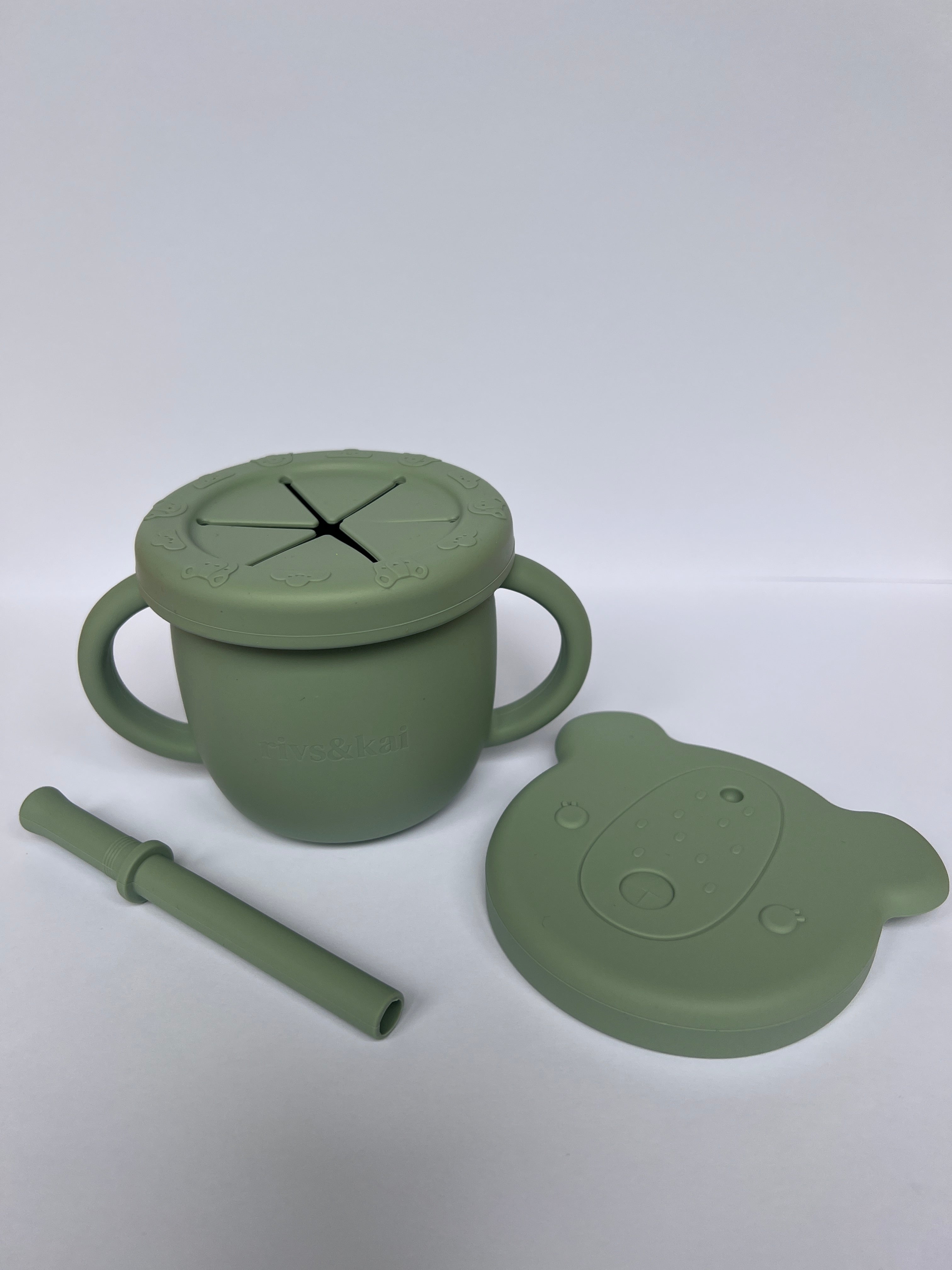 2-in-1 Mess Free Snack Cup